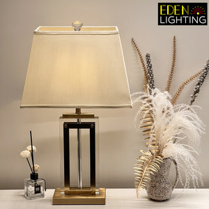 T300  Deluxe Table Lamp