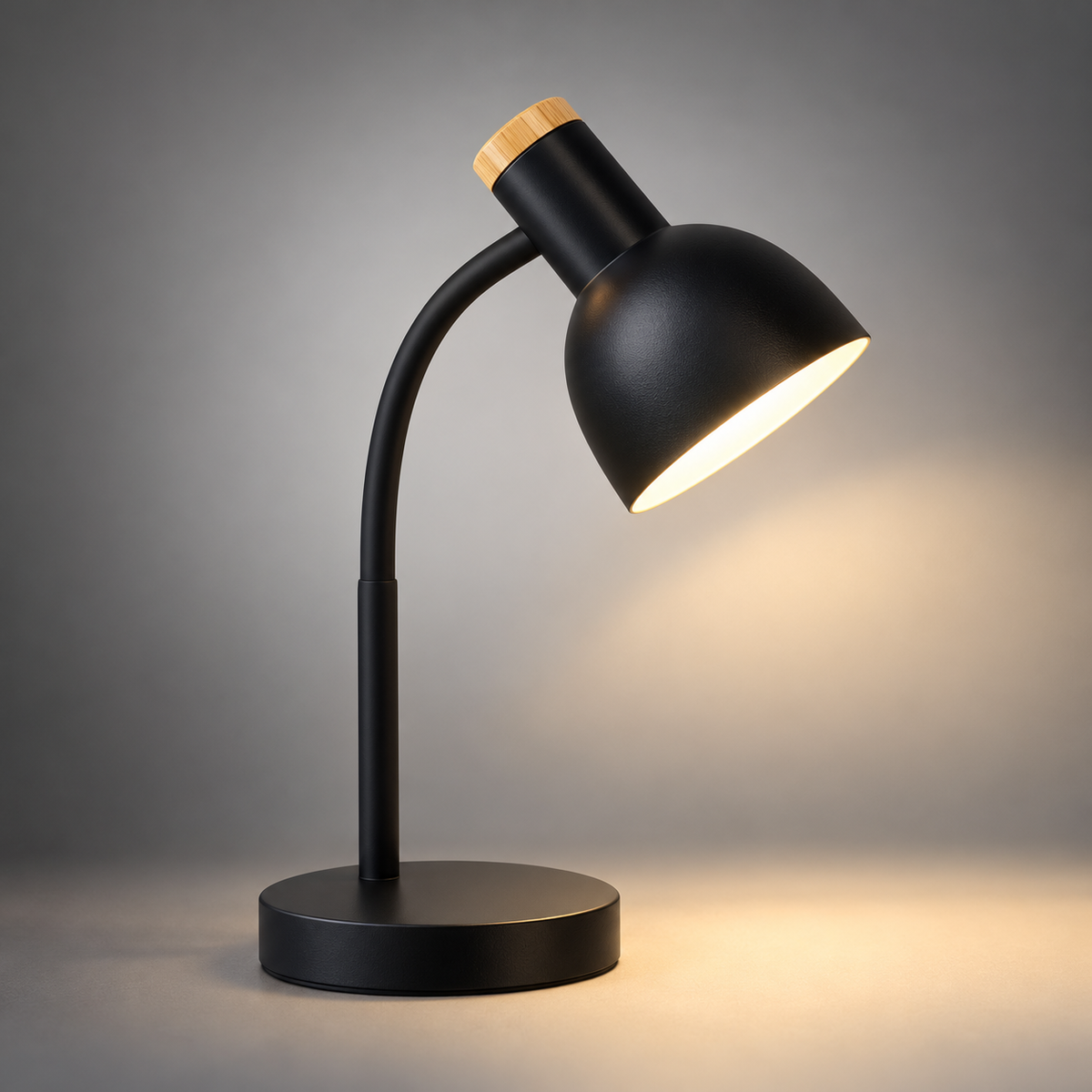 Titable head table lamp 6716 BK