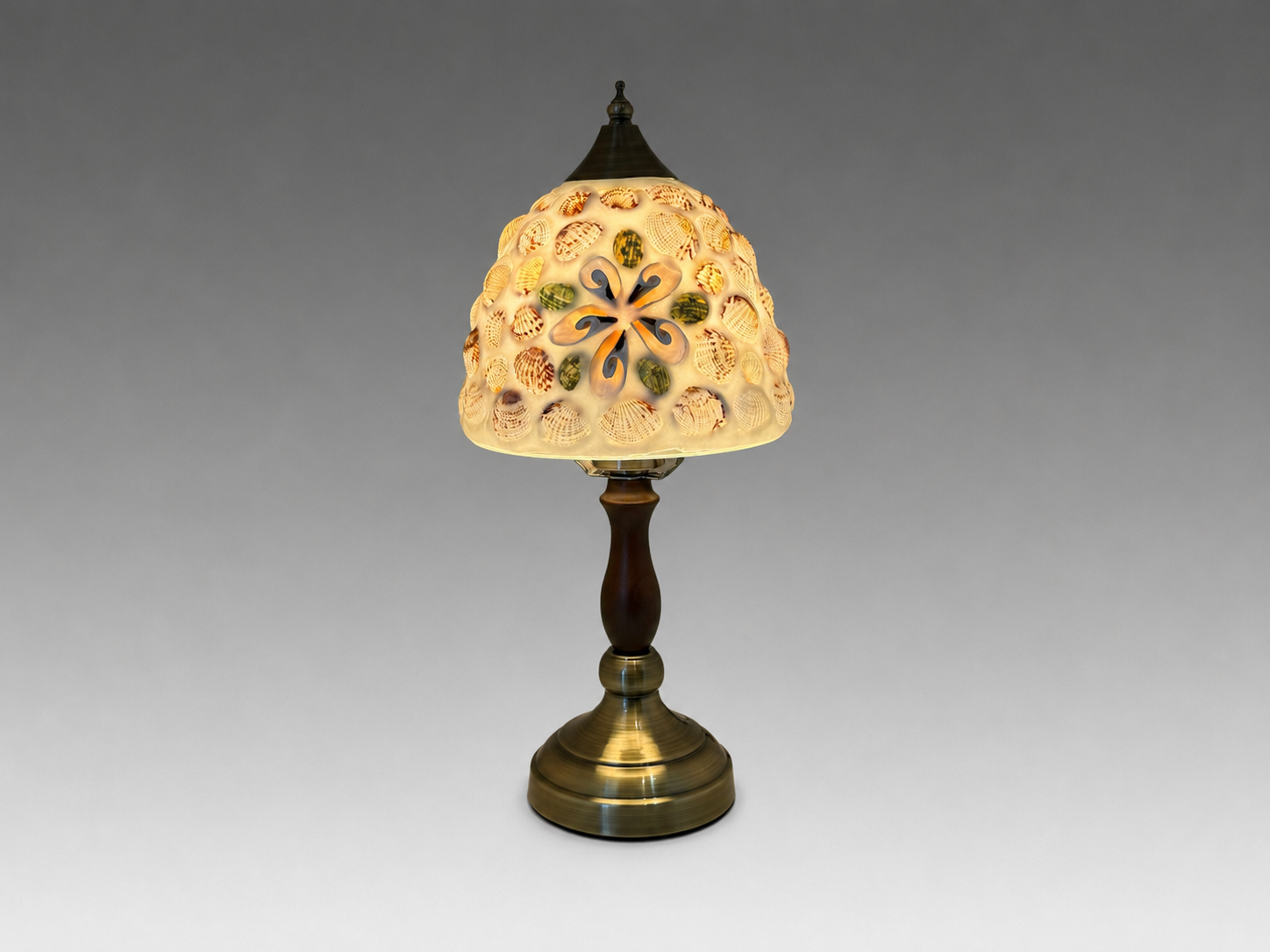 Coastal Seashell Table LampT6082