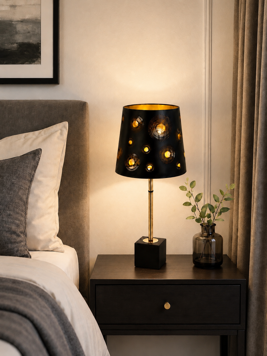 Eclipse Bedside Lamp 18026