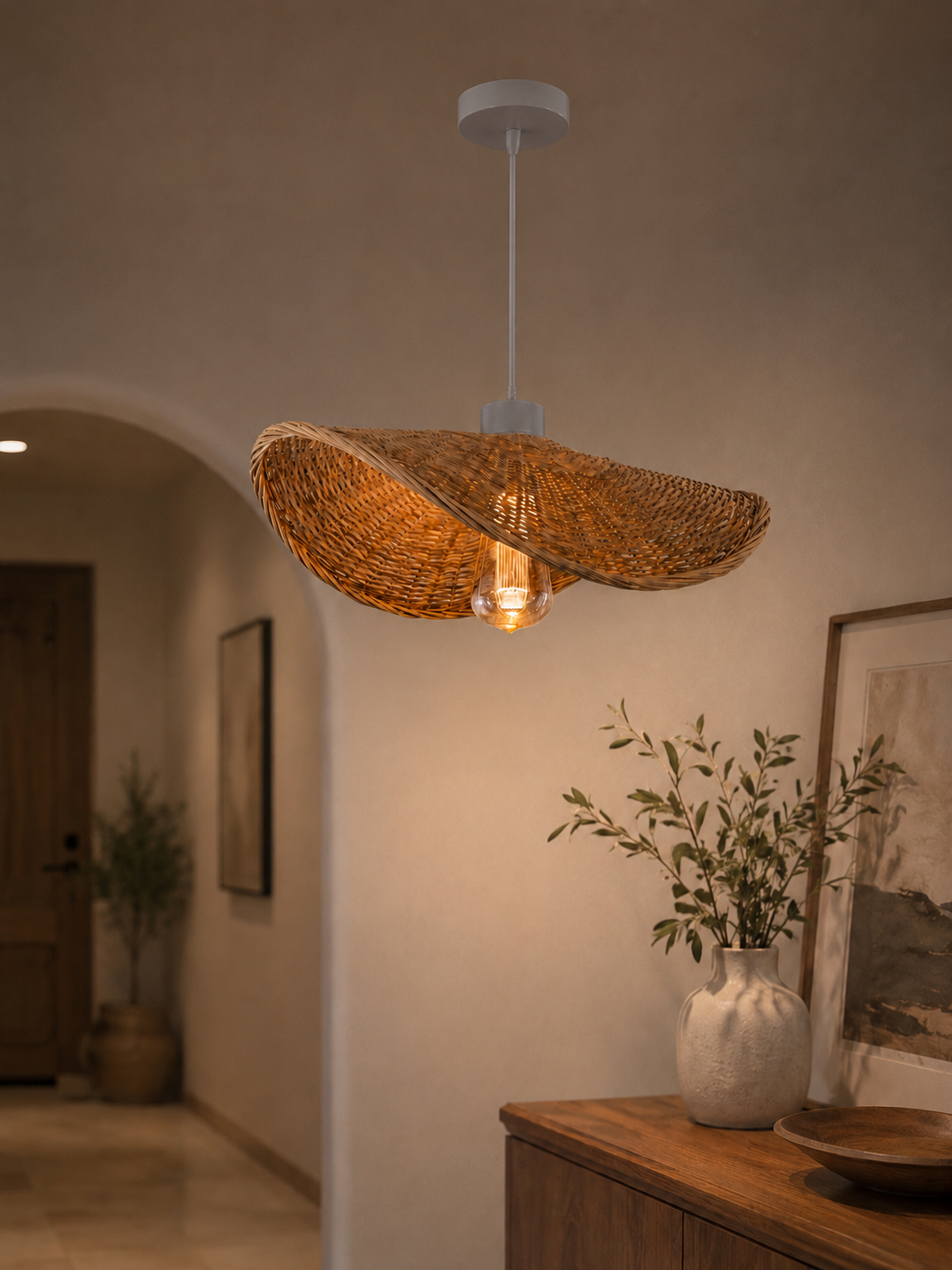 Natural woven rattan pendant light 9102