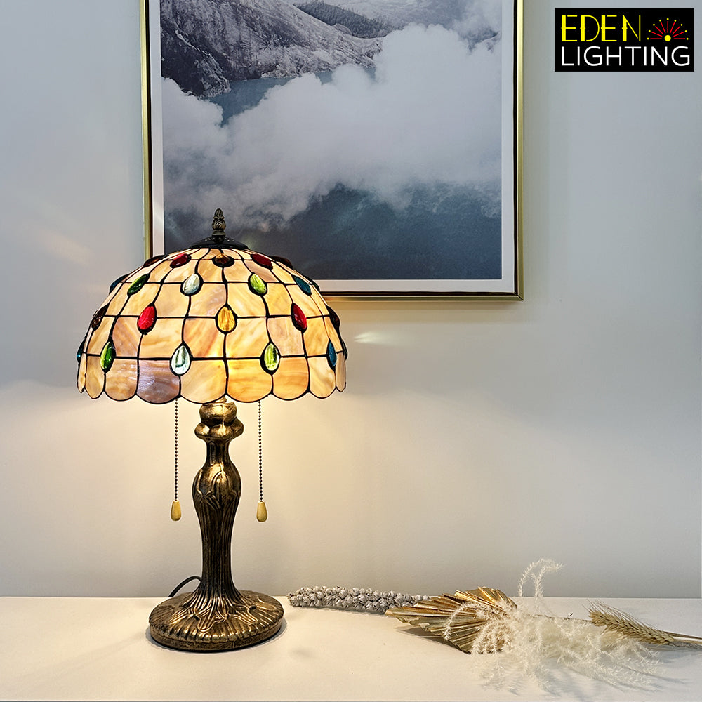 T6702  Table Lamp