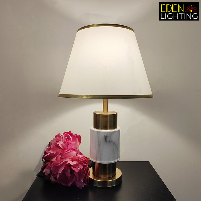 T8907  Table Lamp